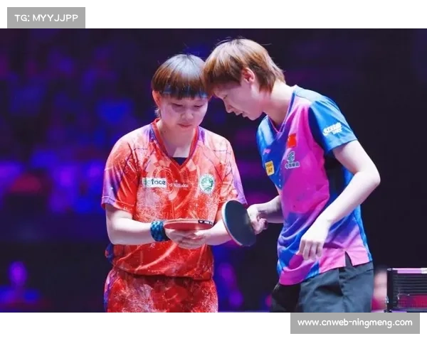 中国澳门组合何俊辉关卓琳首次亮相冠军赛系列展现新锐实力引关注 中国澳门组合何俊辉关卓琳首次亮相冠军赛系列展现新锐实力引关注