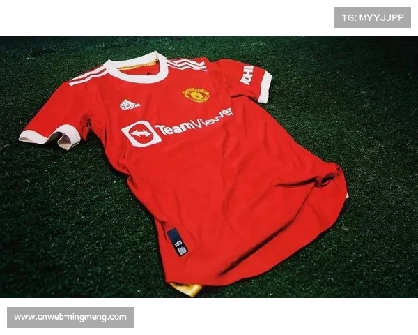 彪马或以创纪录金额拿下曼联球衣赞助谈判焦点 彪马或以创纪录金额拿下曼联球衣赞助谈判焦点